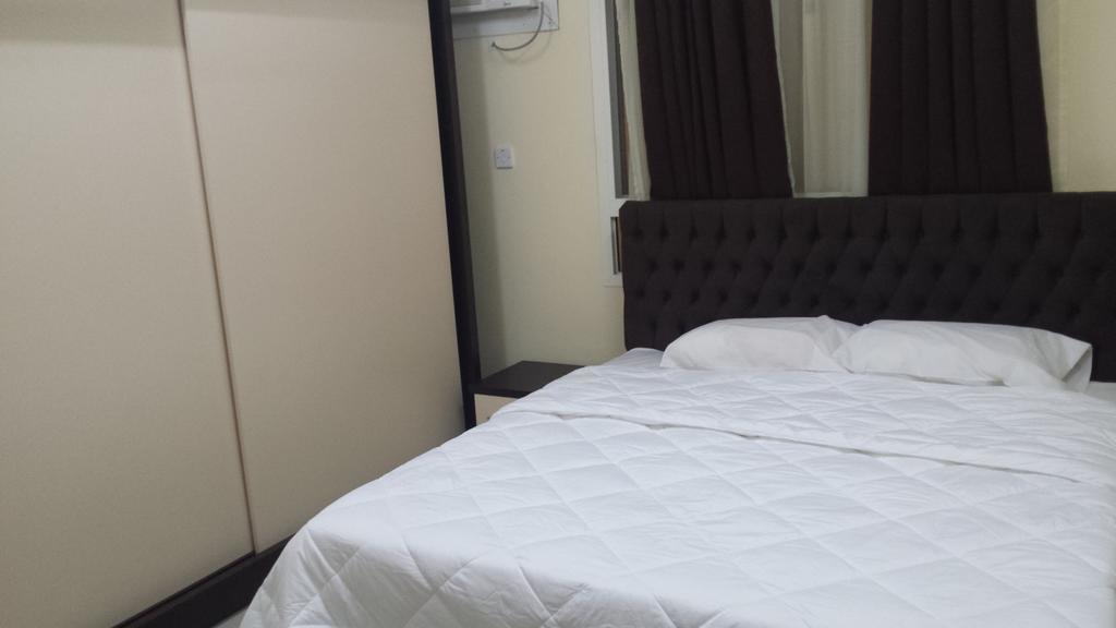 Golden Seasons Furnished Apartment Salalah Kamer foto