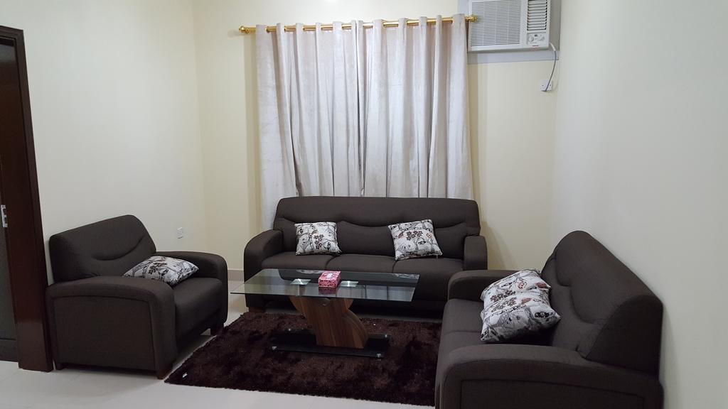 Golden Seasons Furnished Apartment Salalah Buitenkant foto